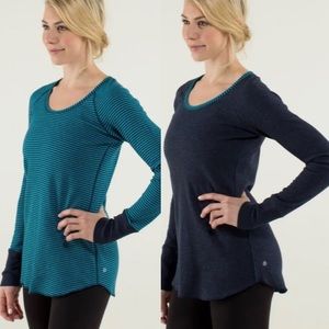 Reversible Lululemon open your heart long sleeve top shirt thumb holes small